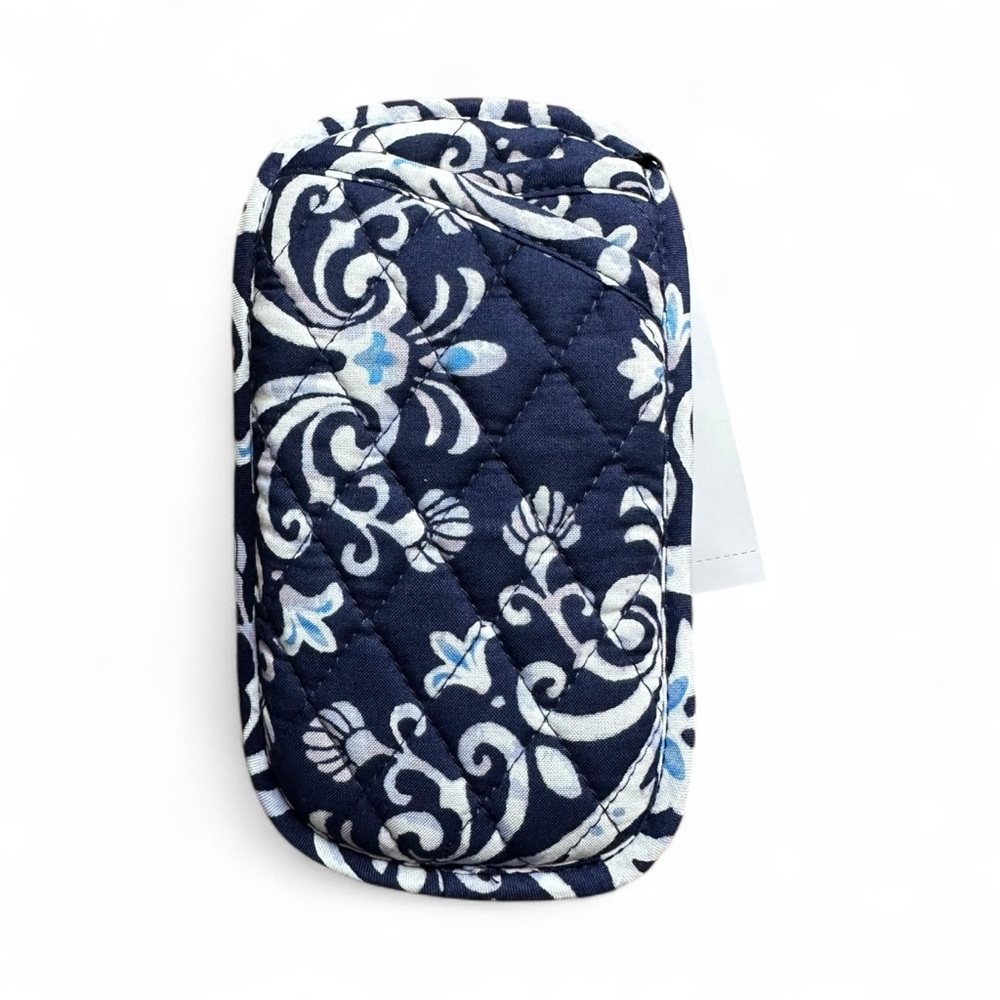 Vera Bradley Double Eye Case Steel Blue Medallion NWT